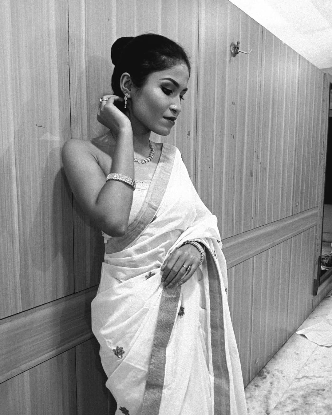 Indian Big Boob Girl Nude Photos Part - 103