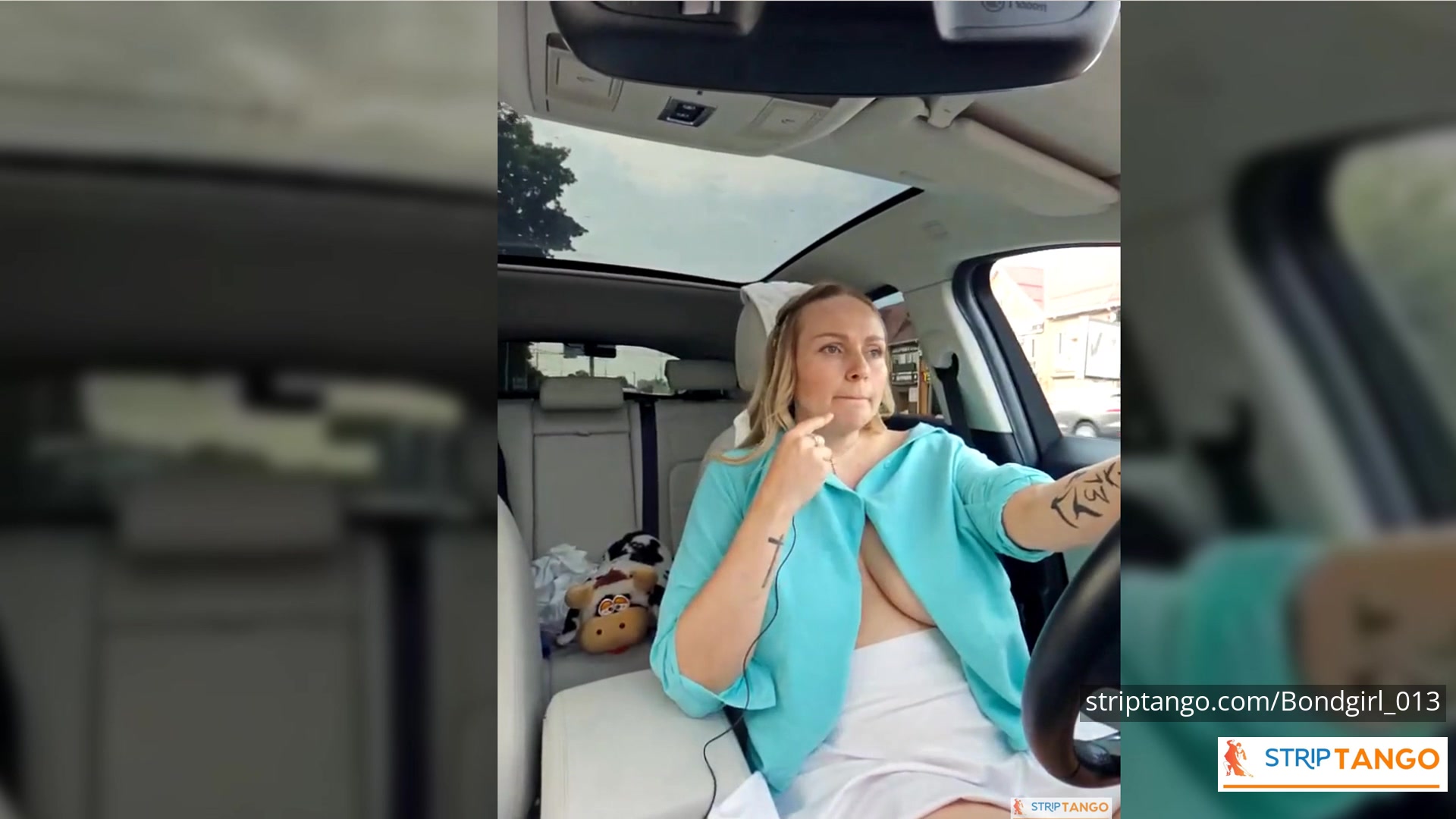 BondGirl Driving Tease – Big Tits, Pussy with Vibrating Toy