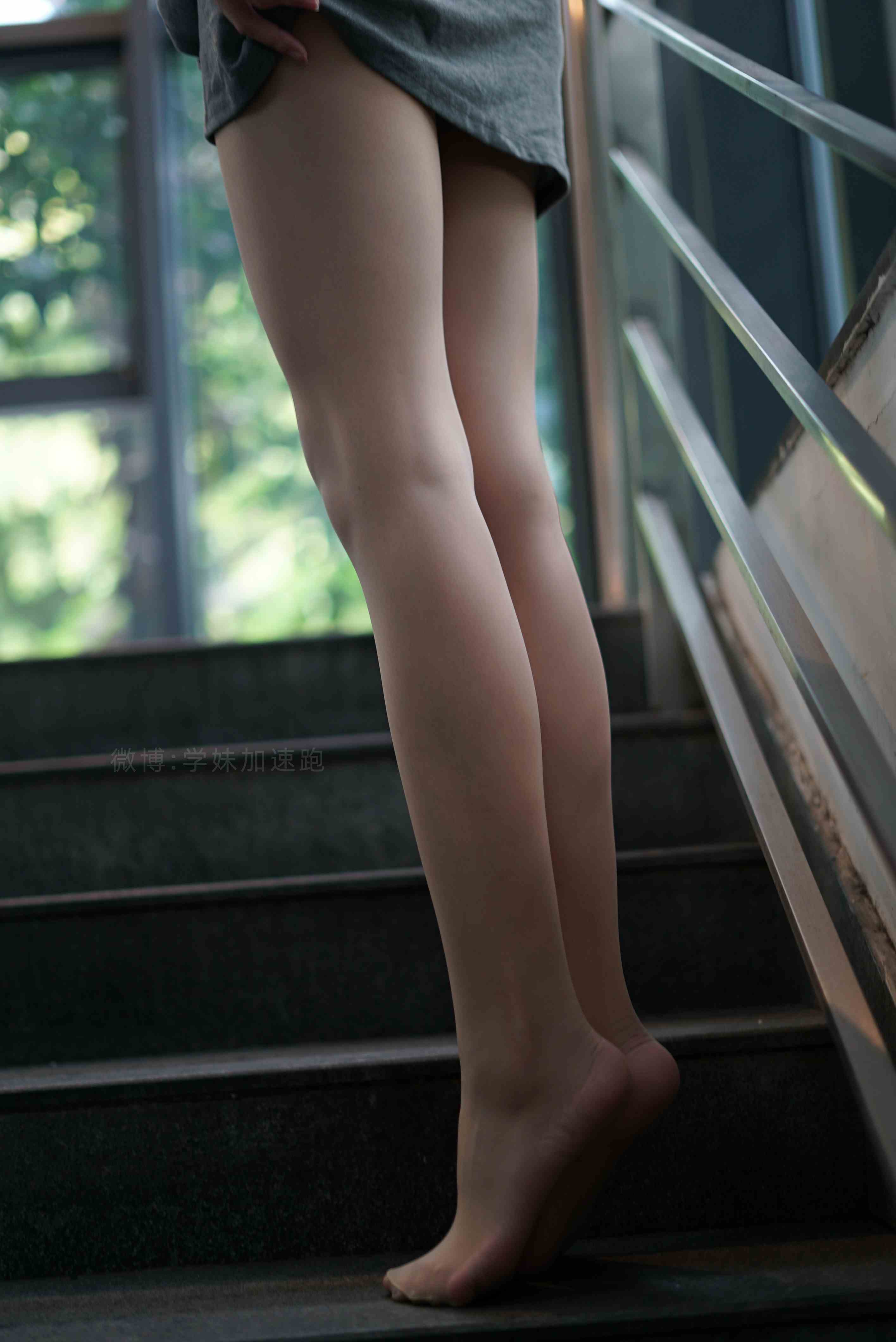 China Beauty Legs and feet 1527