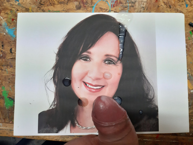 Facial cum catcher Michaela