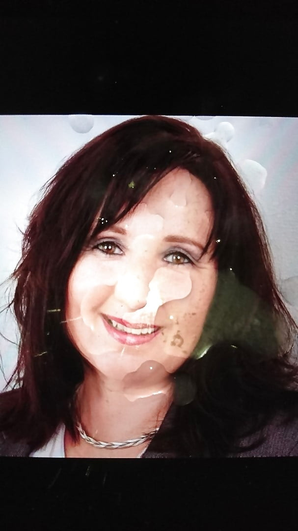 Facial cum catcher Michaela