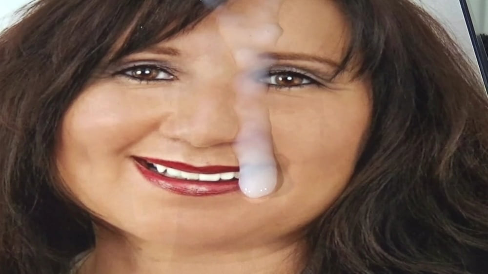 Facial cum catcher Michaela