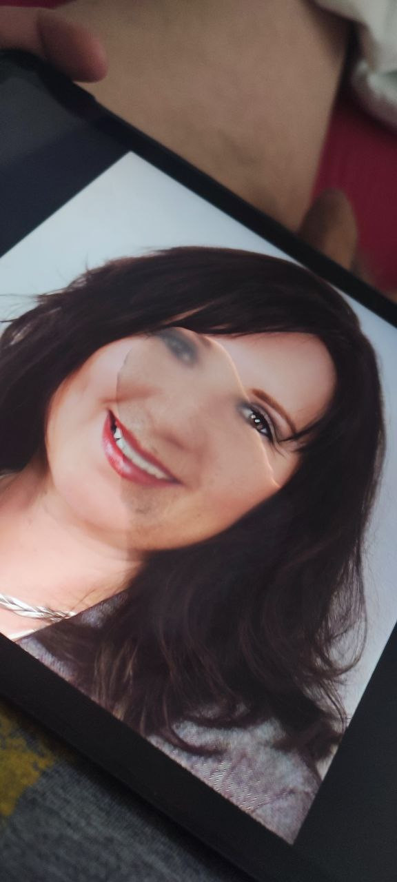 Facial cum catcher Michaela