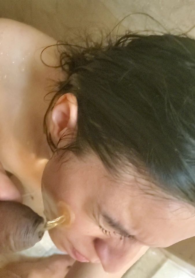 Golden shower Daniela Duran takes piss