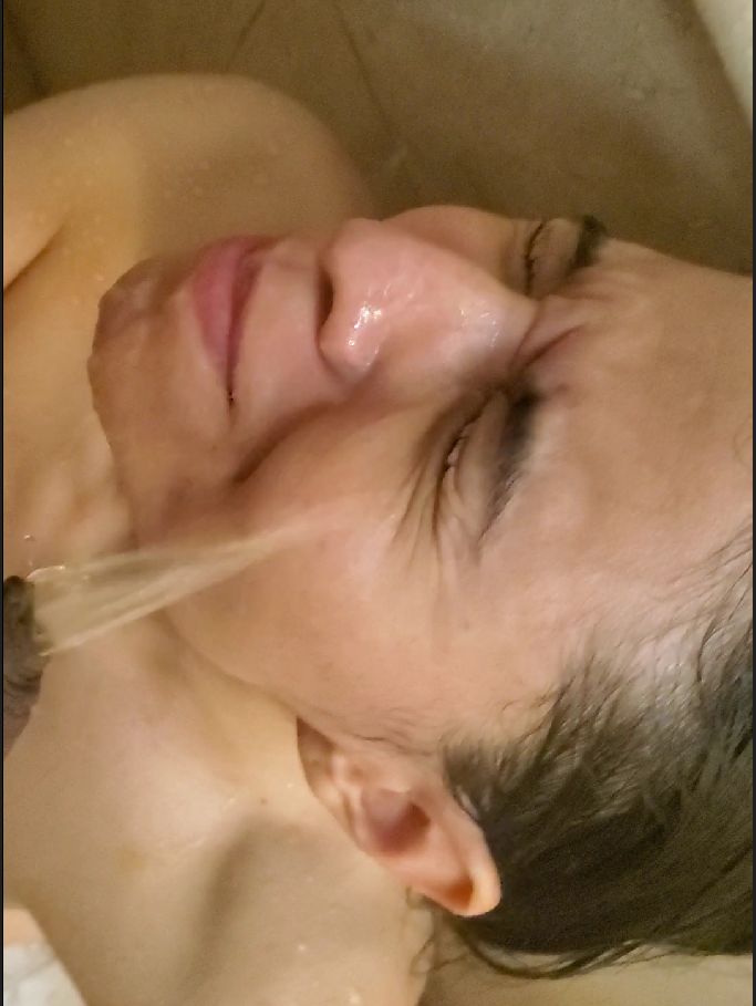 Golden shower Daniela Duran takes piss