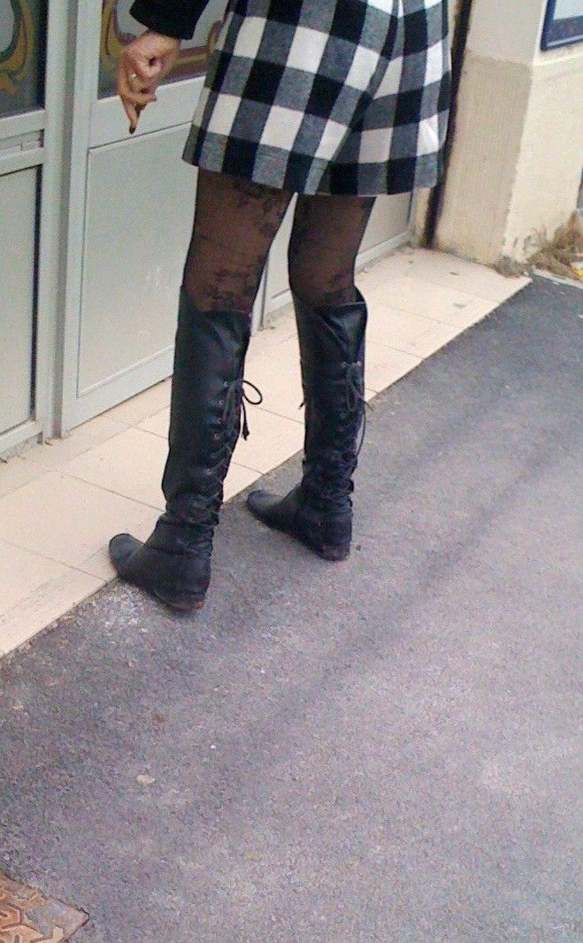 JUPE COLLANT BOTTES