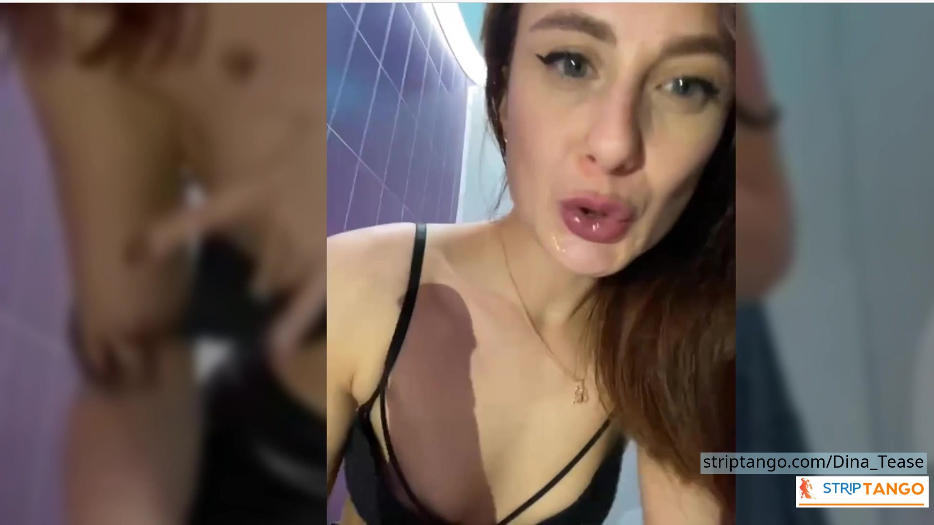 Dina_Tease Outdoor Public Toilet Show – Leather Skirt, Upski