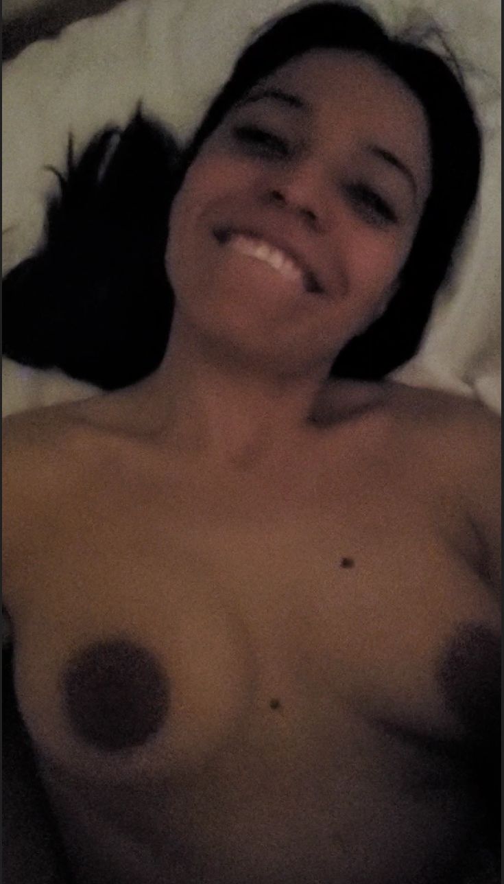 Watch Daniela Duran getting fucked naked in bed by a hookup