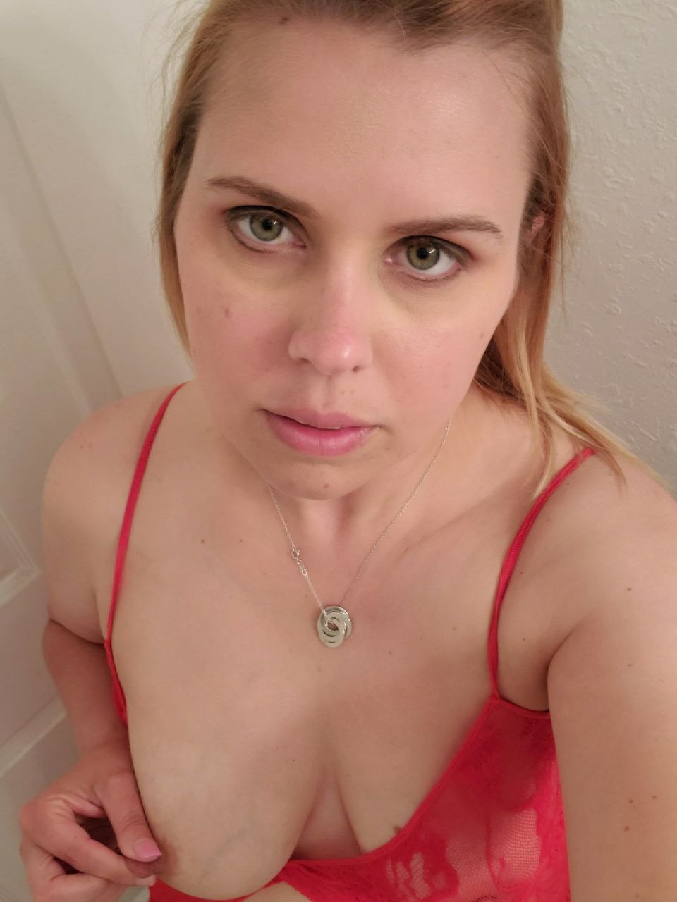 Emily Stupid Religious Slut Mom Exposed