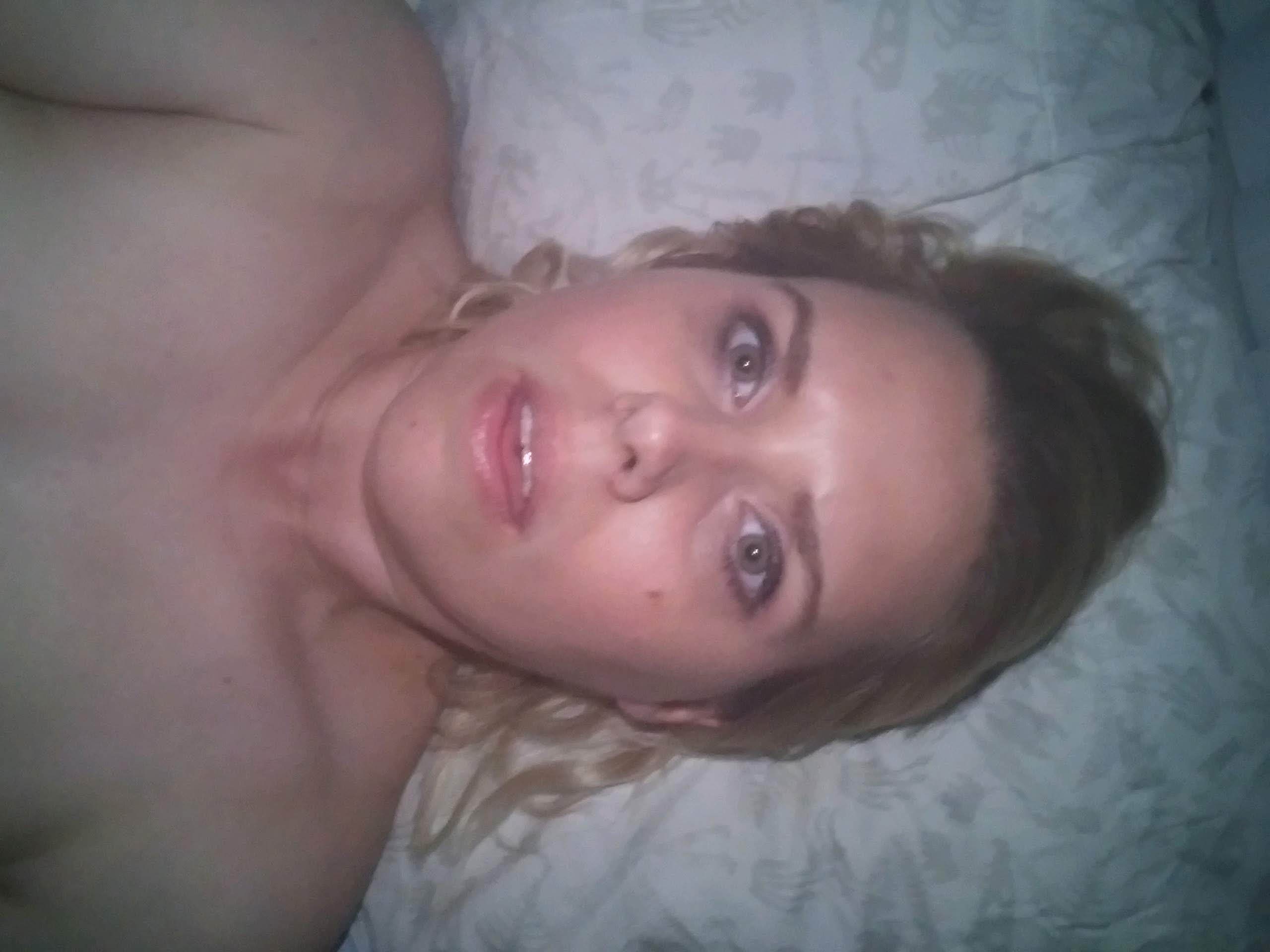 Emily Stupid Religious Slut Mom Exposed