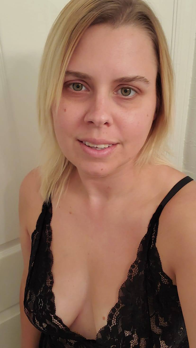 Emily Stupid Religious Slut Mom Exposed