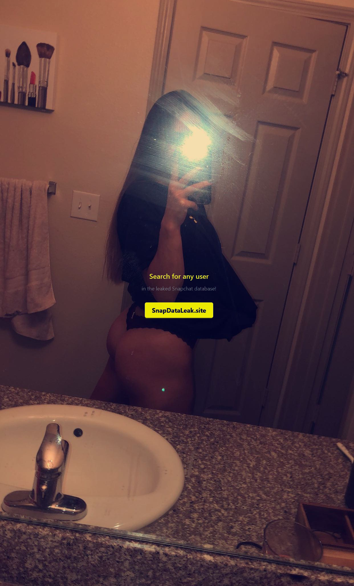 Stunning Girl (Leaked Snapchat)