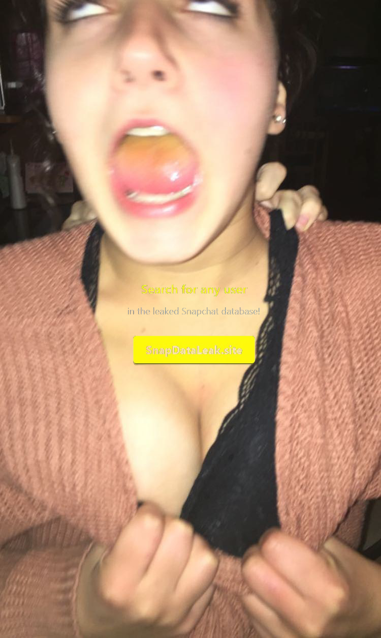 Stunning Girl (Leaked Snapchat)