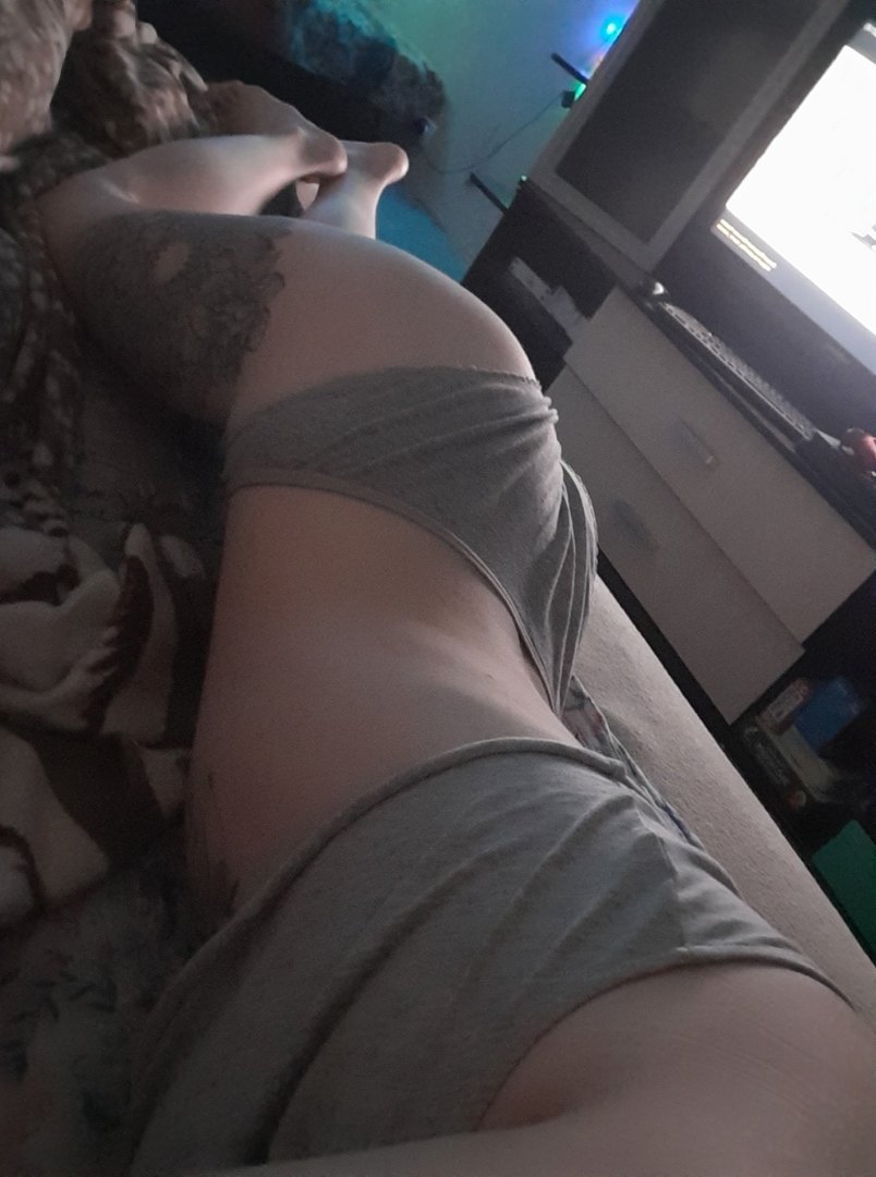 Slutty pics of Russian slut Nastya Krivorenko