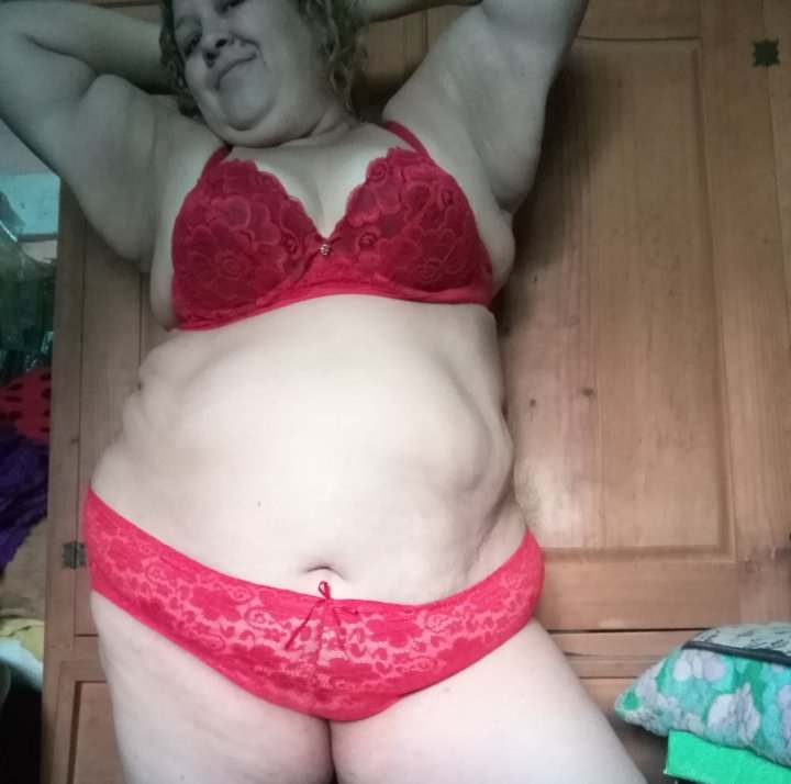 Una Milf gordita pero caliente