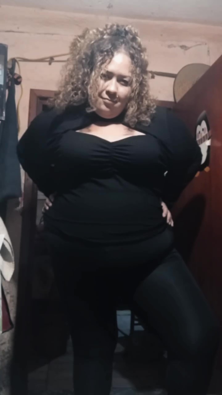 Una Milf gordita pero caliente