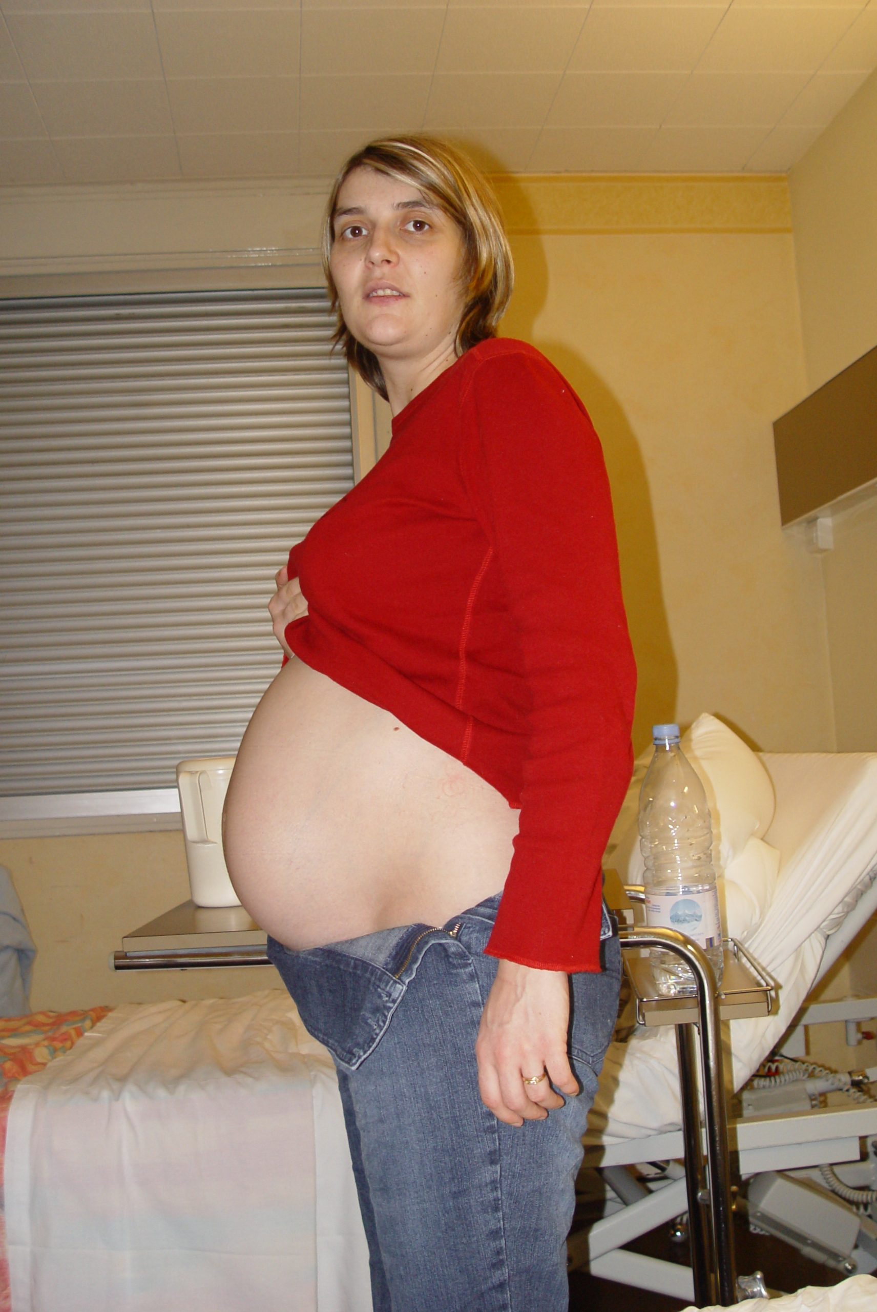 LA PUTE FRANCAISE MAGALI LE PEMP