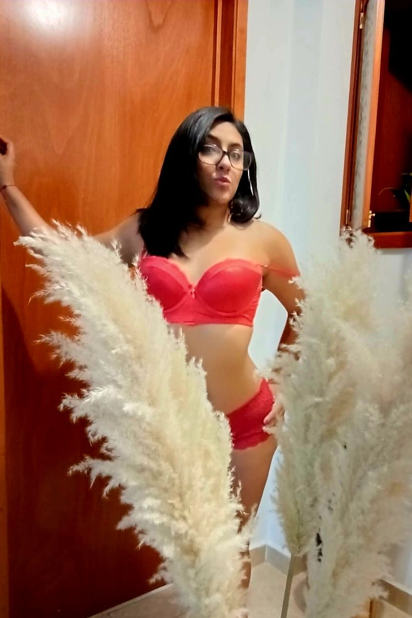 Fernanda AC  (Flaquita)