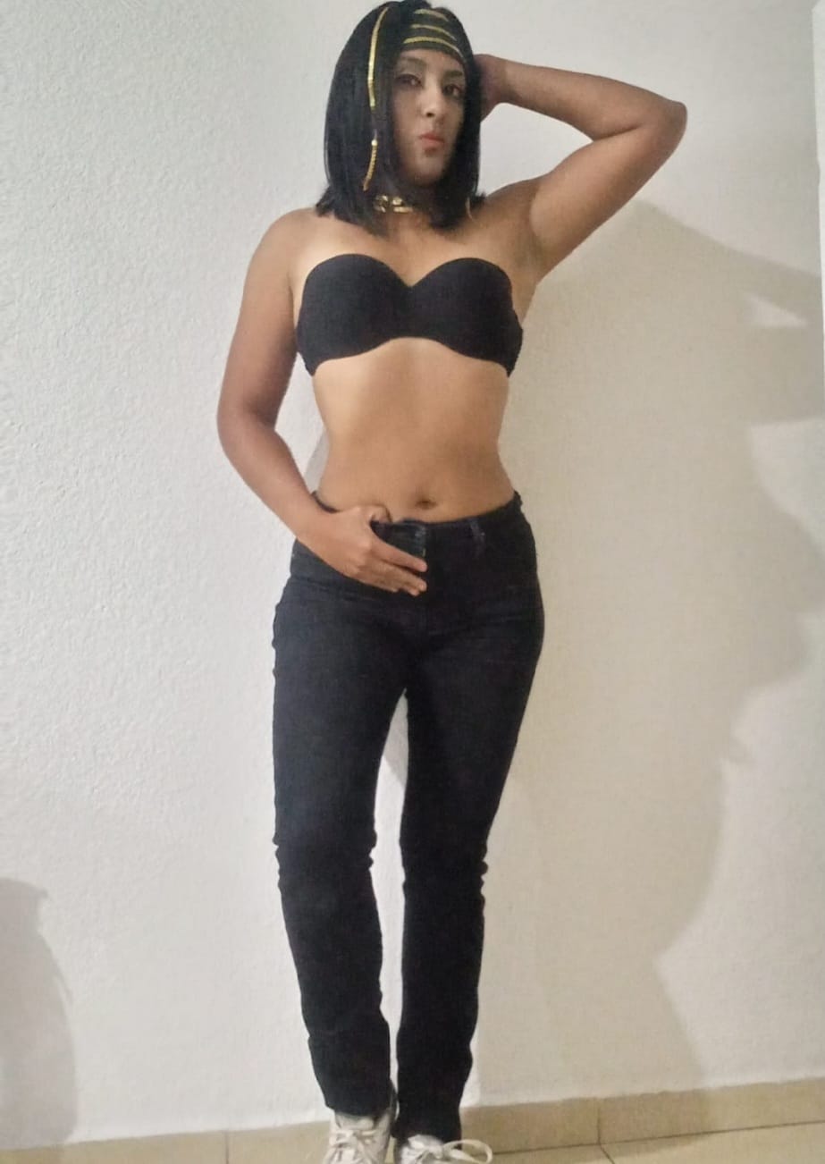 Fernanda AC  (Flaquita)