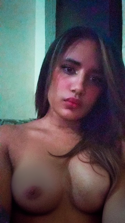 NUDES QTSA BEATRIZ SOUZA