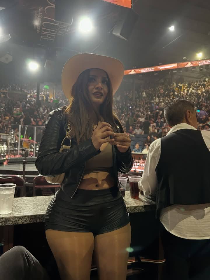 La peluquera chichona