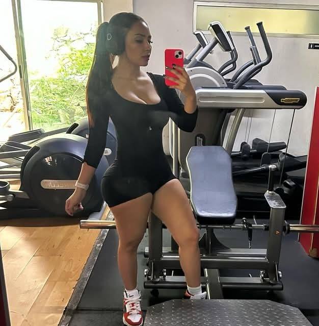 La peluquera chichona