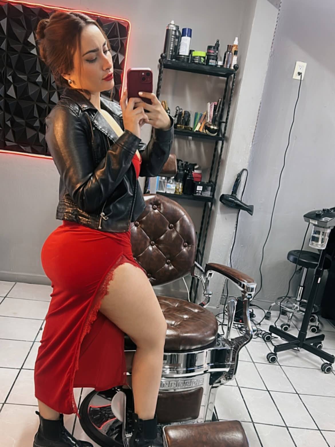 La peluquera chichona