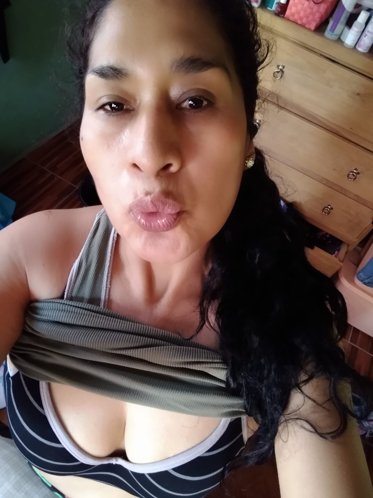 Rehtse Varu - Esther Valencia Ruiz