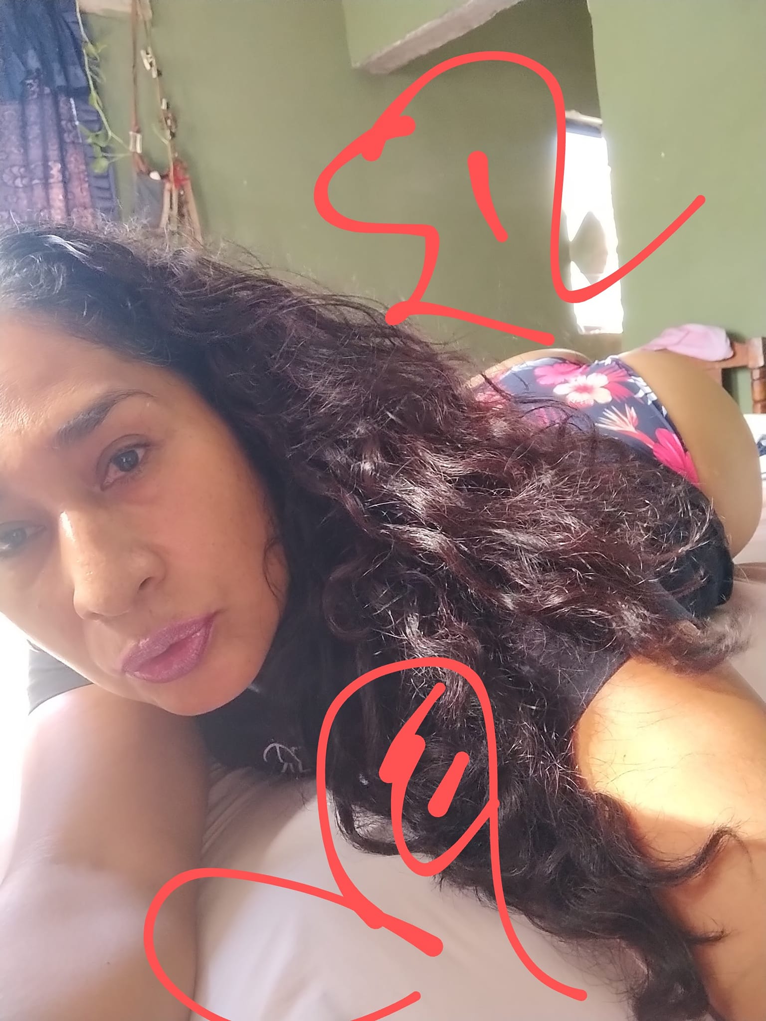 Rehtse Varu - Esther Valencia Ruiz