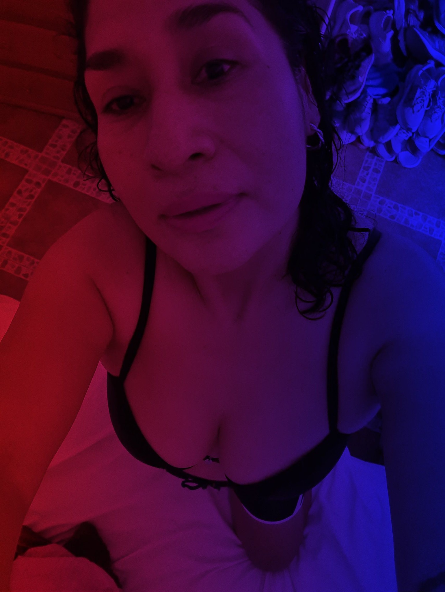 Rehtse Varu - Esther Valencia Ruiz