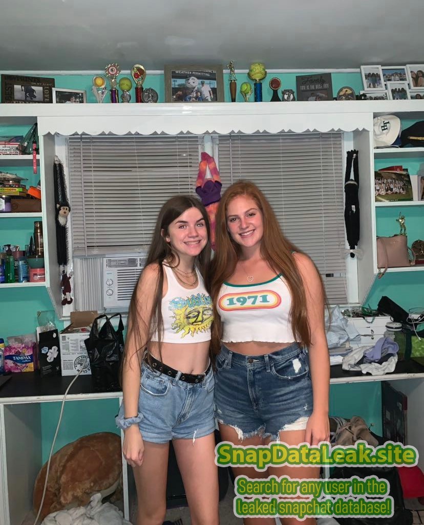 beautiful tits Redhead instagram model