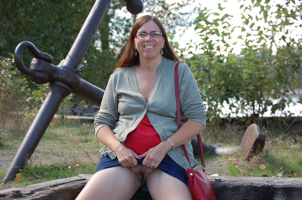 Kathy Sims from Salem oregon, Flashes