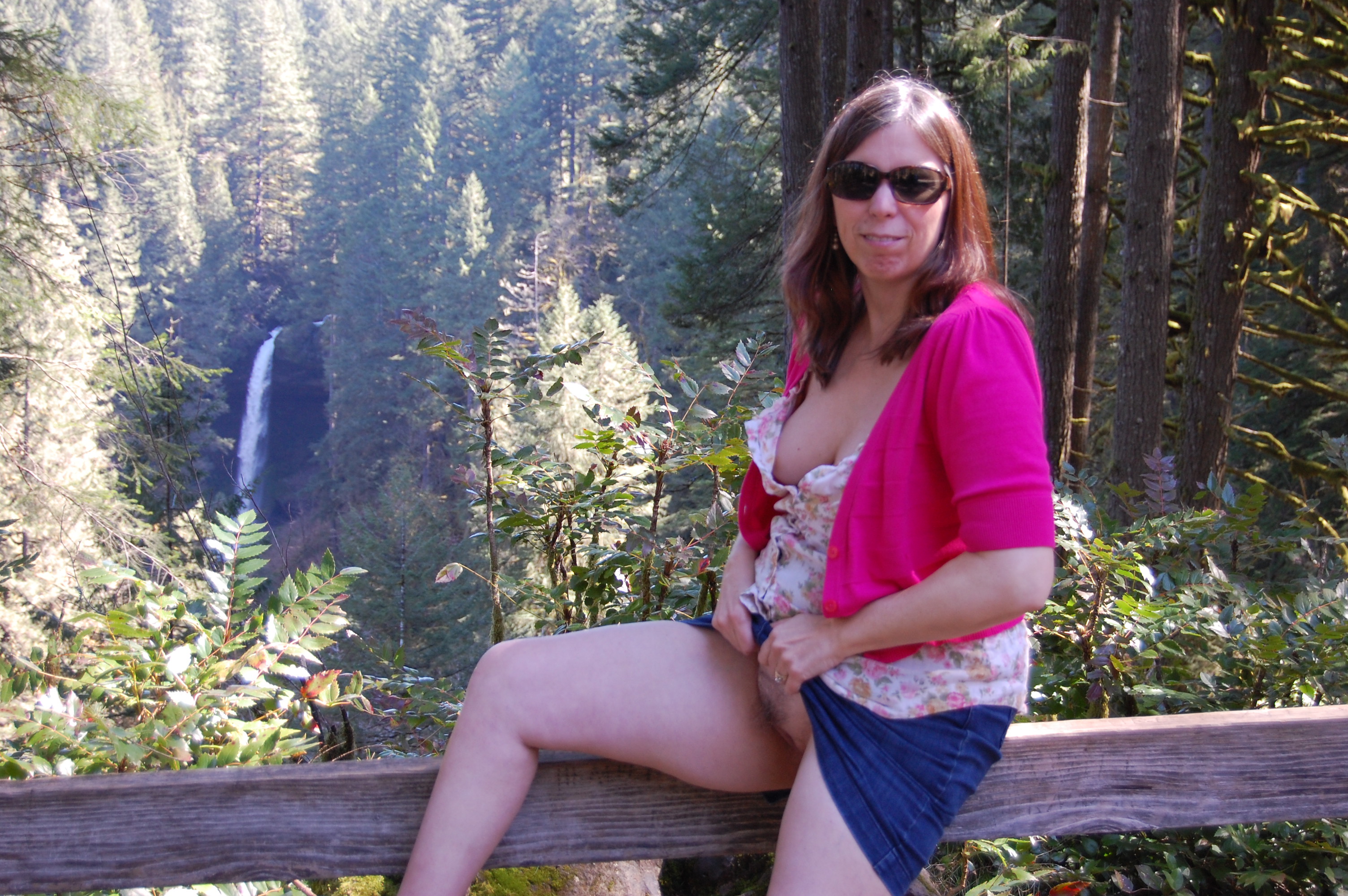 Kathy Sims from Salem oregon, Flashes