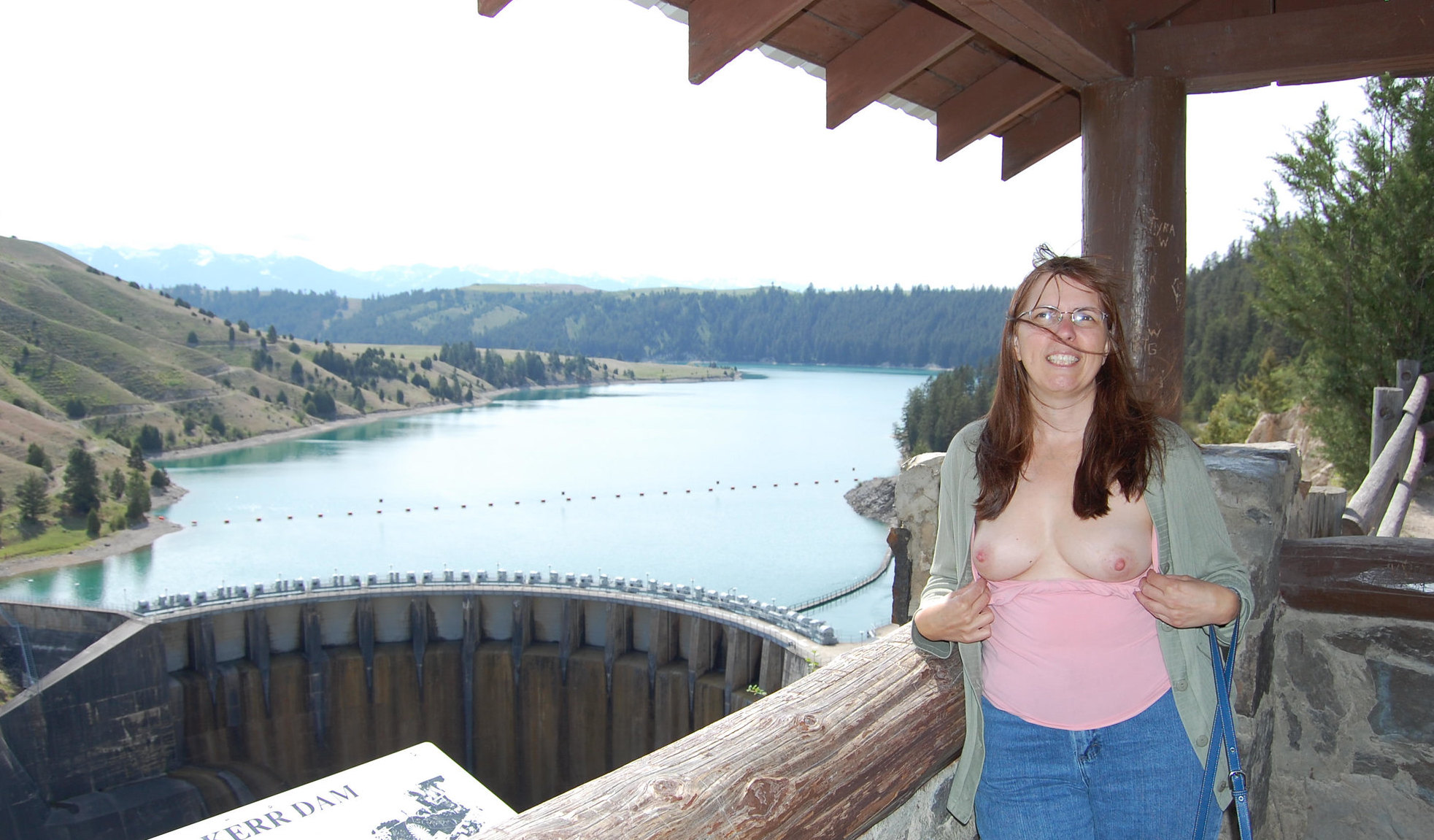 Kathy Sims from Salem oregon, Flashes