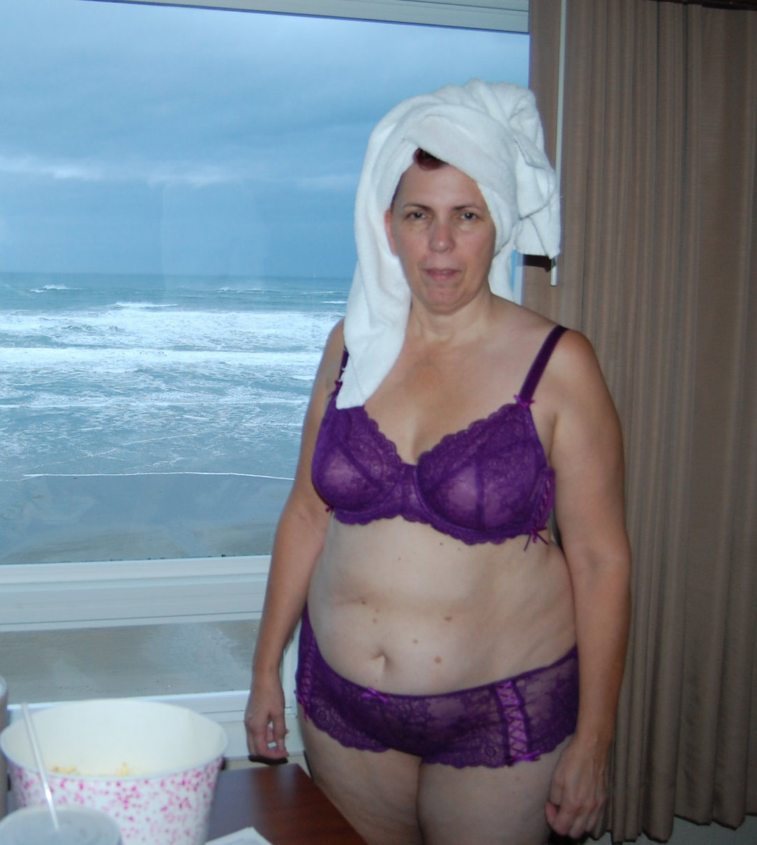 Kathy Sims from Salem oregon, Flashes