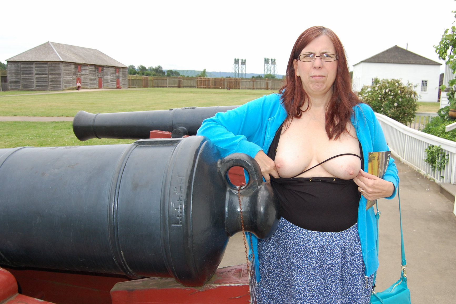 Kathy Sims from Salem oregon, Flashes