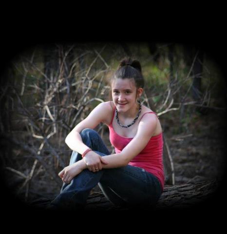 Arkansas Farm Girl Amanda G., loves to be naked and exposed