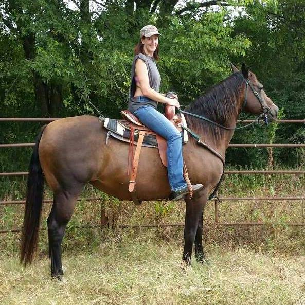 Arkansas Farm Girl Amanda G., loves to be naked and exposed