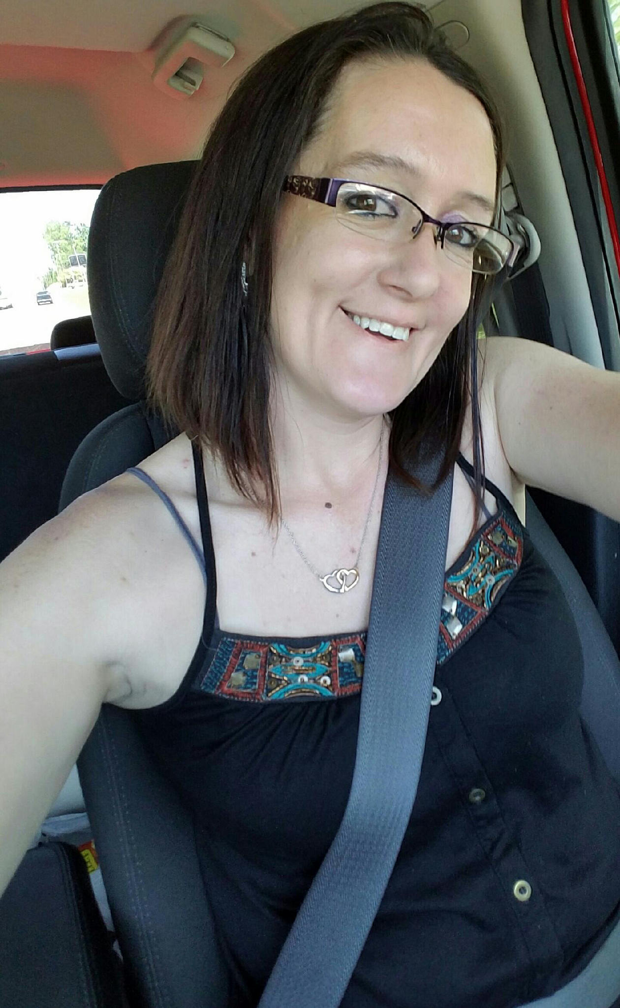 Arkansas Farm Girl Amanda G., loves to be naked and exposed