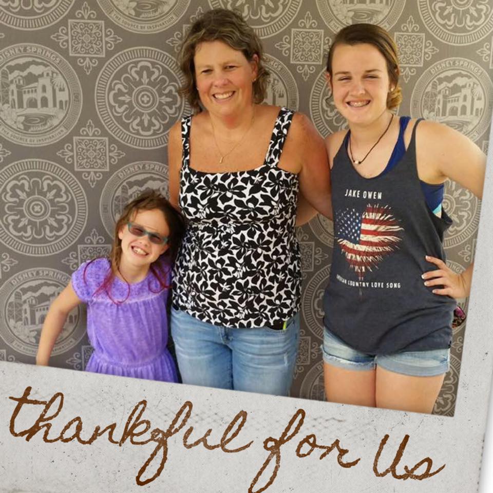 Laura Geldmier-Anderson, Flower Mound, Texas wife gets naked