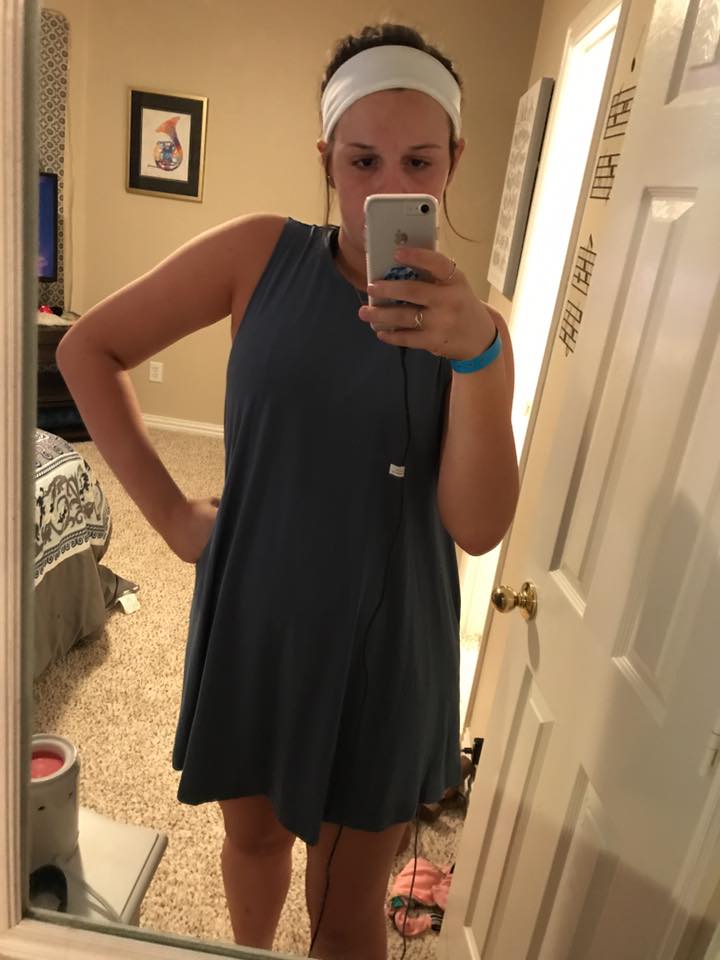 Laura Geldmier-Anderson, Flower Mound, Texas wife gets naked