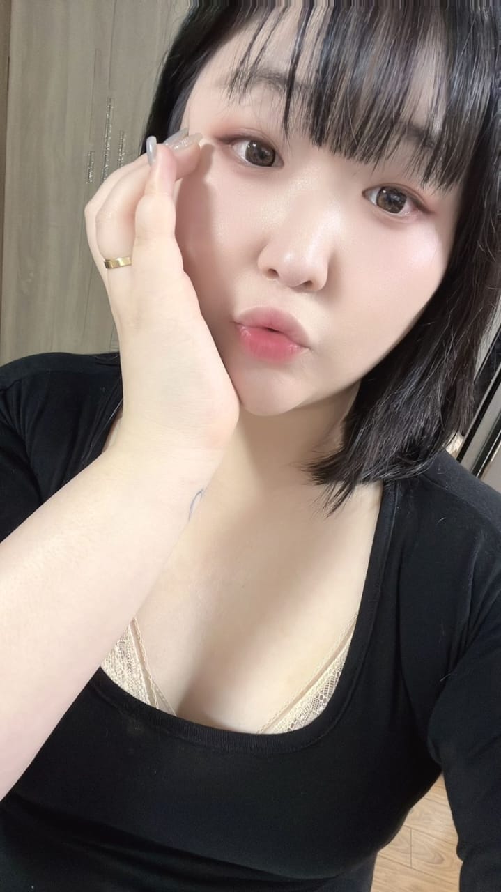 Waijan Gan Hong kong slut