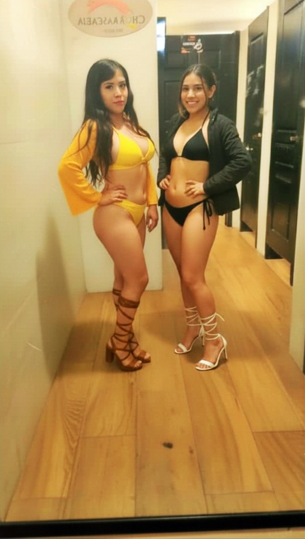 Aylin y su madre Nayeli igual de cachondas