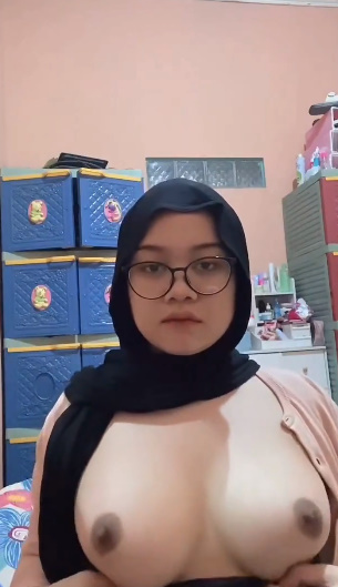 Hot Hot Hot Girl 104