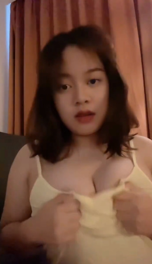 Hot Hot Hot Girl 104