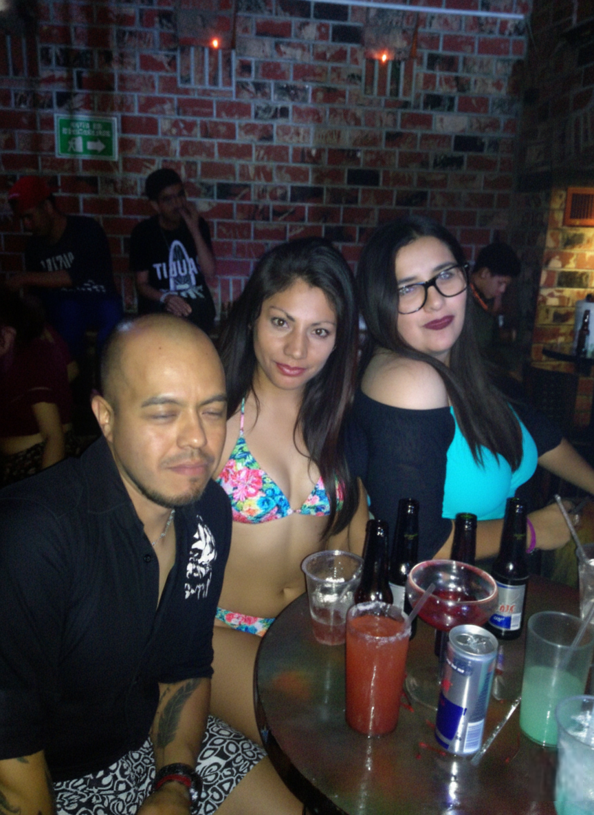 Par de putitas borrachitas