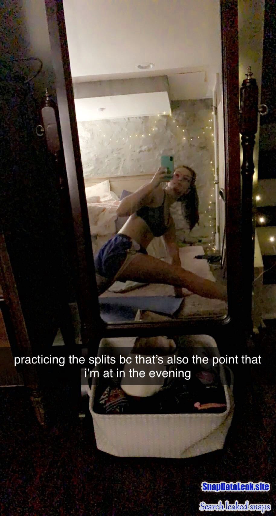 Hot Freshman babe teasing naughty mirror selfie