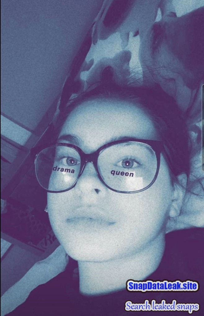 Sexy teen college GF exposed