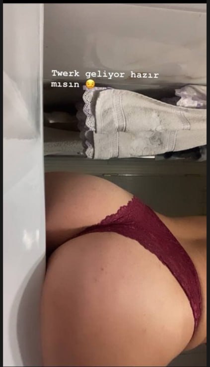 New revealing photos of Turkish girl Hasret