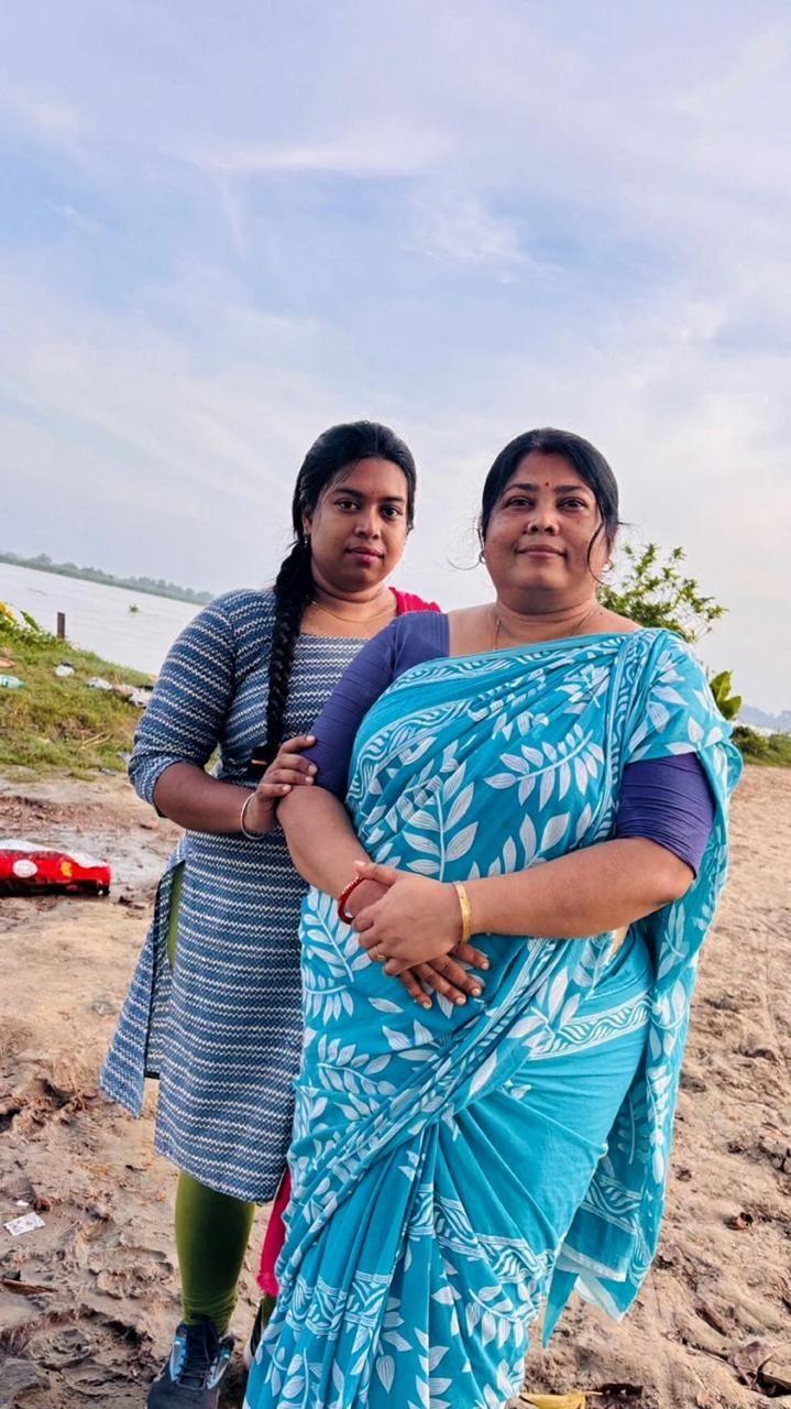 Desi boudi real lesbian couple